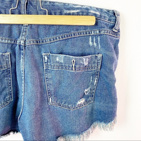 Free People Raw Hem Dark  Denim Distressed Shorts - Picture 4 of 7